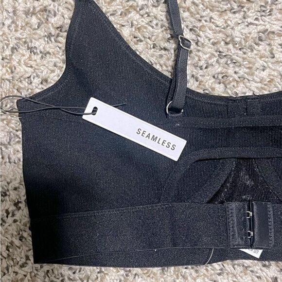 Forever 21 Black Sports Bras Size S - Picture 5 of 7